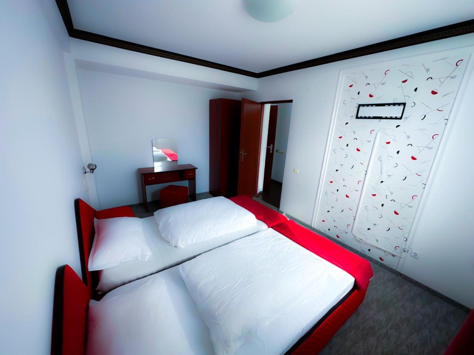 Shamrock Inn Яш Екстериор снимка